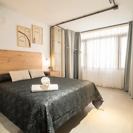 H&H Suite Oasis Granada-3